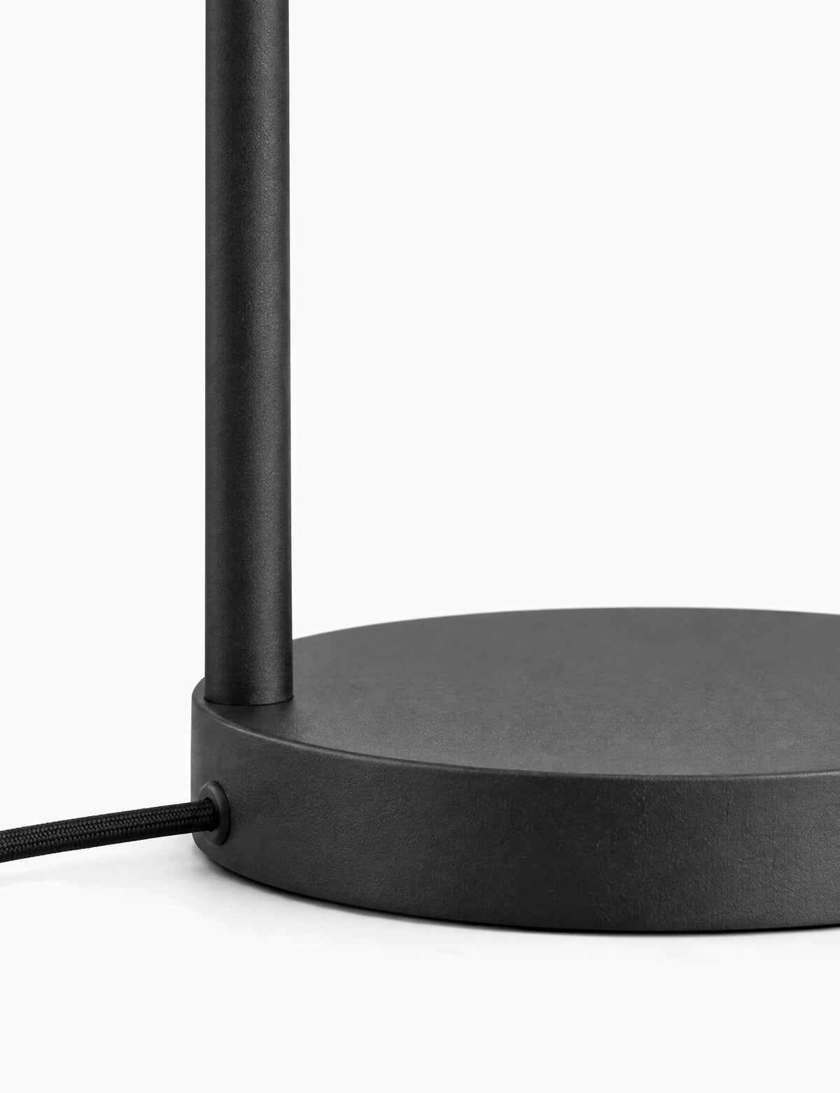 Core Minimalist Table Lamp