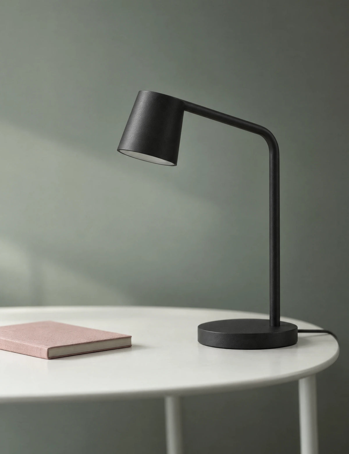 Core Minimalist Table Lamp