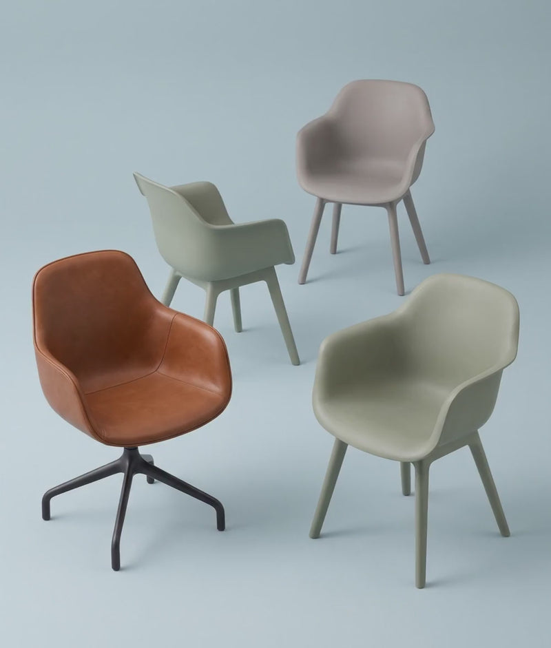 Seating scrolled media